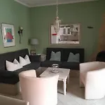 Mehlhorn Апартаменты Орозеи